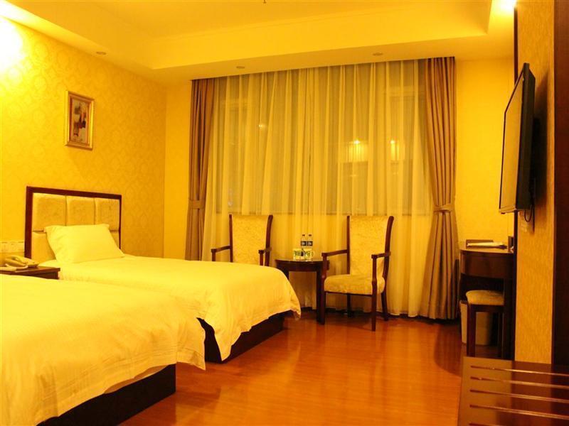 Greentree Inn Guangdong Shantou Gurao Gugui Road Business Hotel Εξωτερικό φωτογραφία